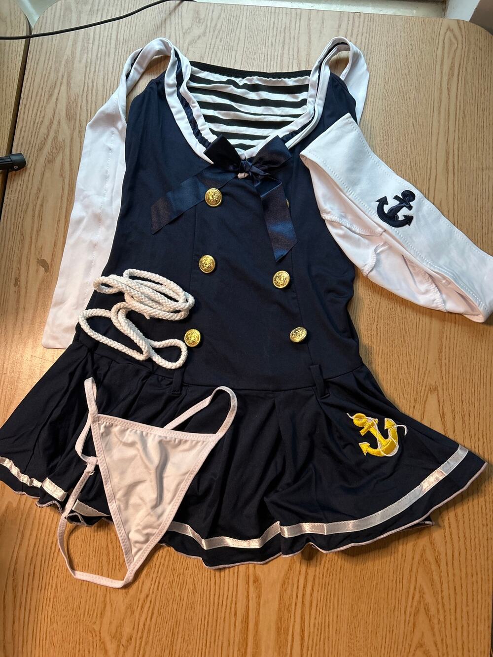 #1 New Women's 4Pc super Sexy Sailor Halloween 🎃Costume Stretchy Small/Medium
